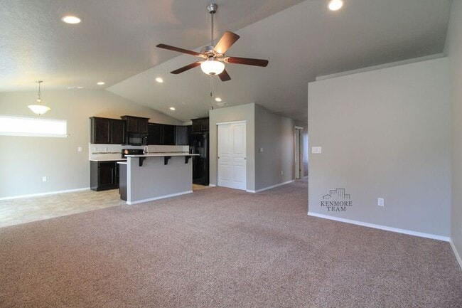 Building Photo - 2955 Cashmere Dr