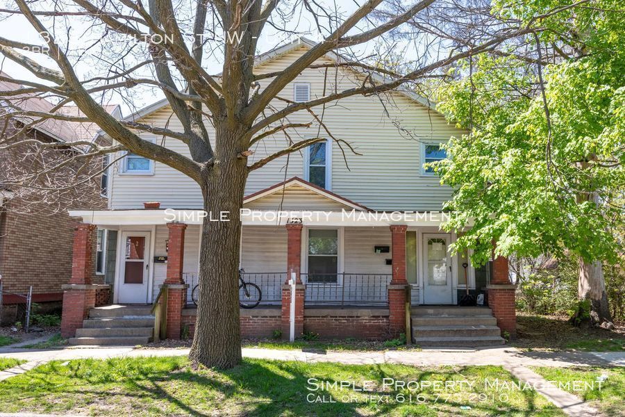Primary Photo - 1323 Hamilton Ave NW