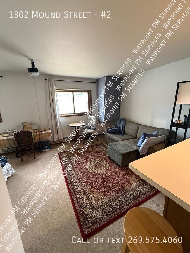 Foto del edificio - 1302 Mound St