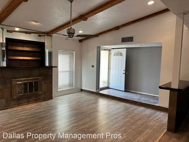 Building Photo - 3 br, 2 bath House - 2215 E Peters Colony Rd