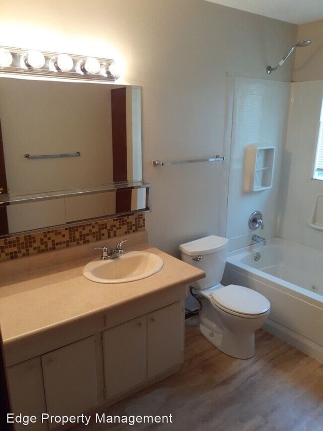 Building Photo - 3 br, 2 bath House - 5676 Broad Blvd.