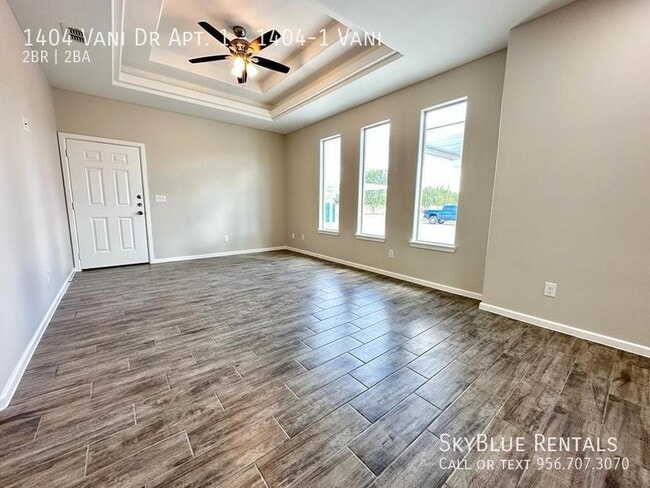 Building Photo - 1404 Vani Dr