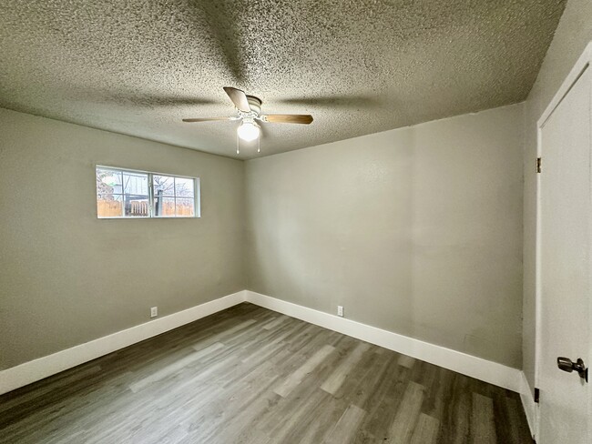 Building Photo - 2703 Observation Dr