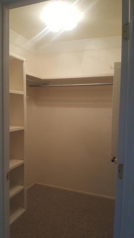 Foto del edificio - 8072 W Van Hook St