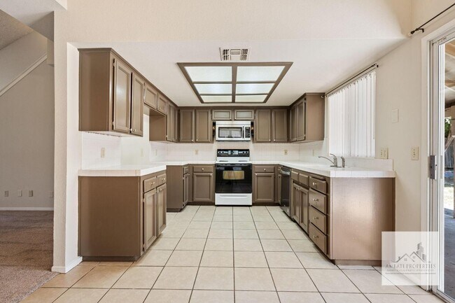 Foto del edificio - 8840 N Barton Ave