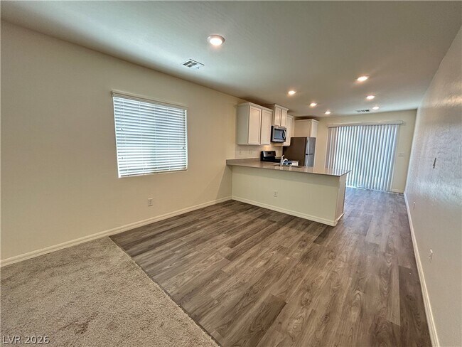 Building Photo - 6797 Warthog Ave