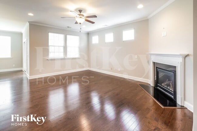 Building Photo - 106 Yaupon Holly Cir