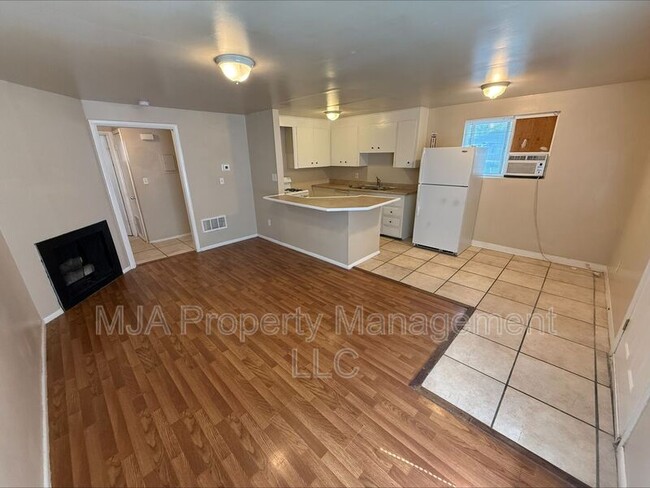 Photo - 196 Baird Ave Apartment