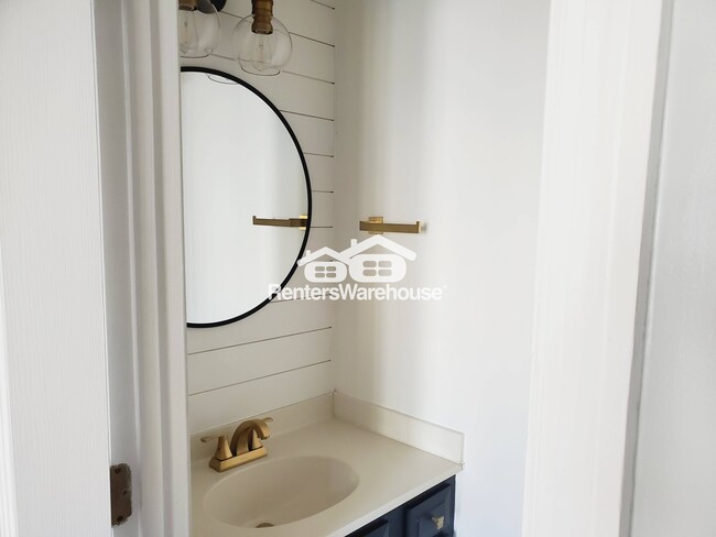 Foto del edificio - 4935 Tanners Spring Dr