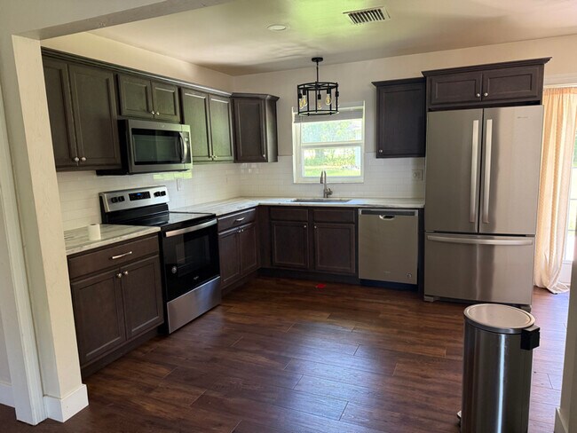 Foto del edificio - 2907 SE 11th St