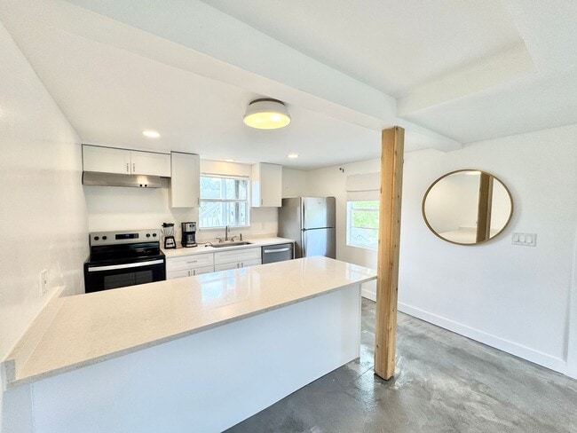 Building Photo - PHA (27625 RL)