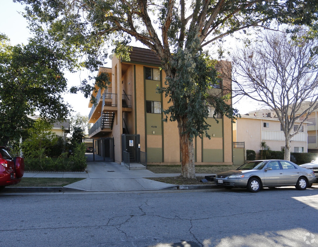 Foto principal - 408 W Maple St