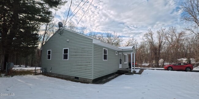 Building Photo - 190 Church Rd