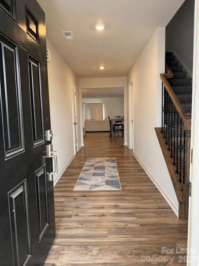 Foto del edificio - 10227 Chatham Run Ln