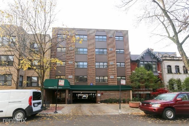 Primary Photo - Studio, 1 bath Condo - City Flats Chicago ...