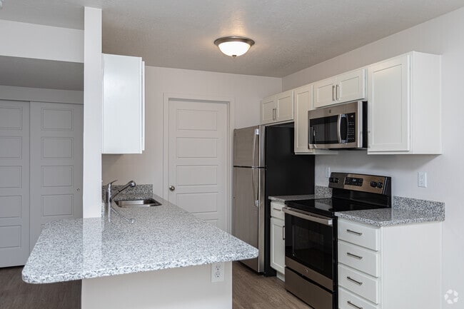 1HAB, 1BA - The Windsor - Carrington Square