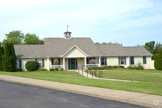 Building Photo - Country Place