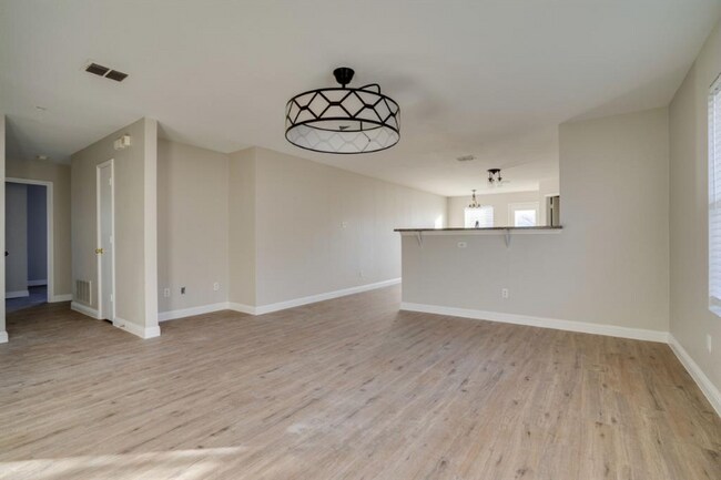 Building Photo - 128 Ringneck Dr