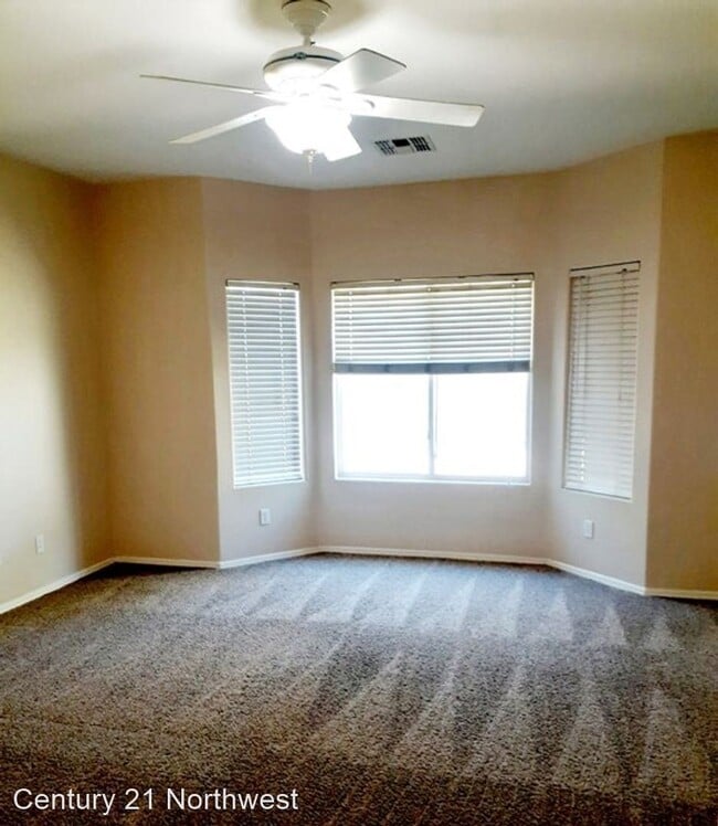 Building Photo - 3 br, 2 bath House - 11642 W Monroe St