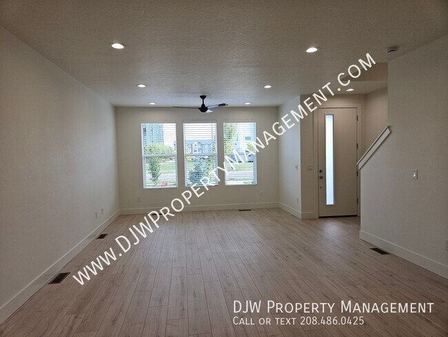 Foto del edificio - 1199 N Webb Wy