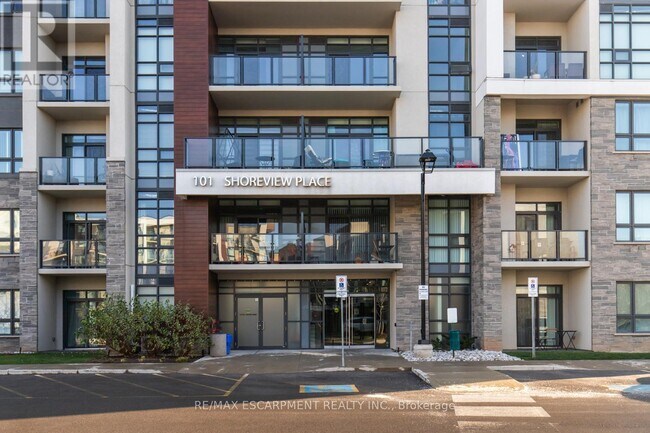 Photo du bâtiment - 101 Shoreview Pl