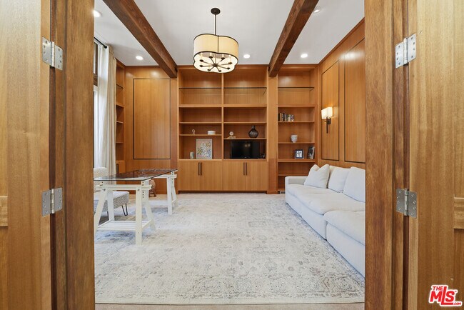 Foto del edificio - 17424 Cumpston St