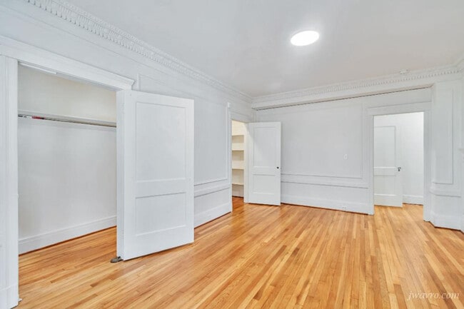 Building Photo - 560 O'Farrell St