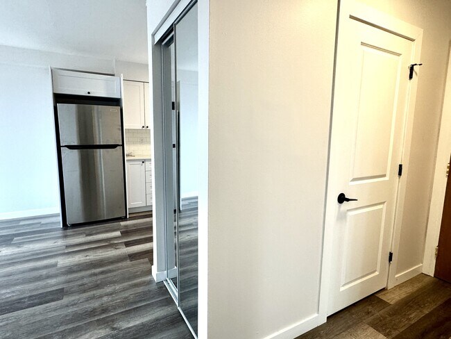 Photo du bâtiment - 1985 Westcott Rd