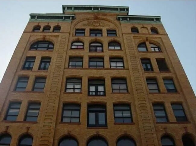 Building Photo - 1010 Race St