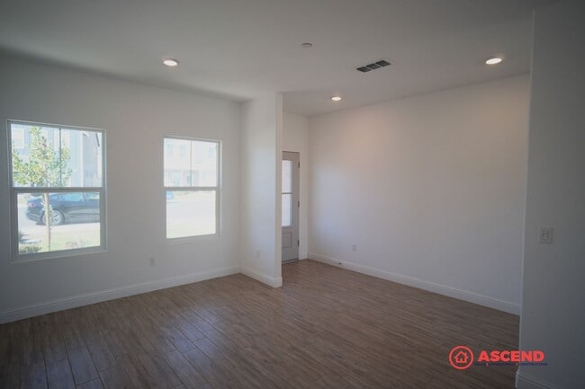 Building Photo - 3320 Rustic Woods Ln