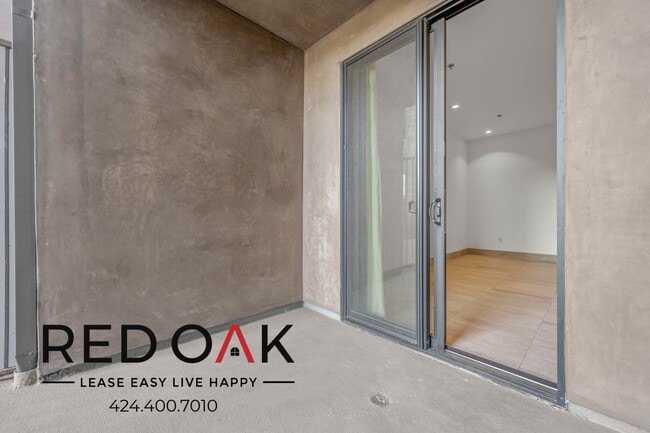 Building Photo - Bright and Inviting One Bedroom with Conte...