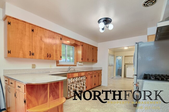 Building Photo - Charming 3-Bedroom Home in Boise’s Histori...