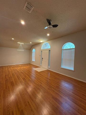 Building Photo - 6319 Tara Ln