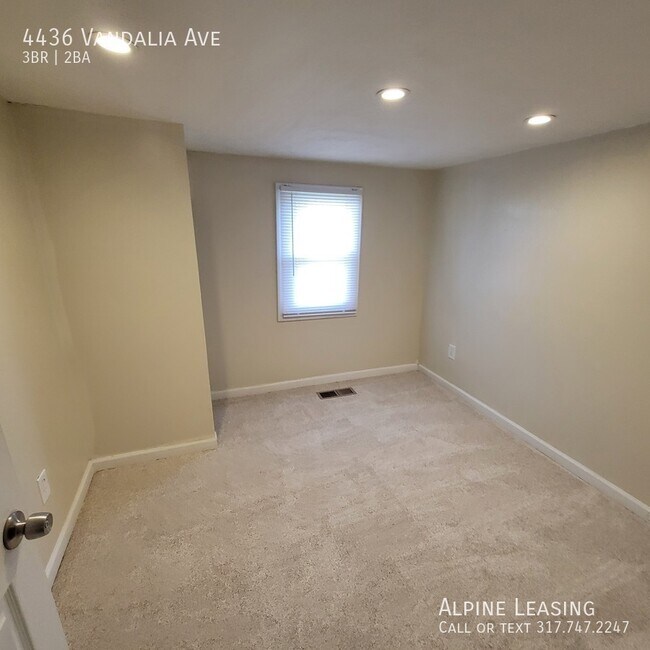 Building Photo - 4436 Vandalia Ave