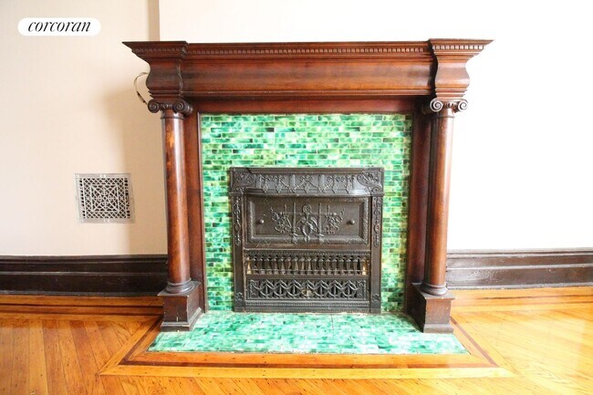 Foto del edificio - 112 Linden Blvd