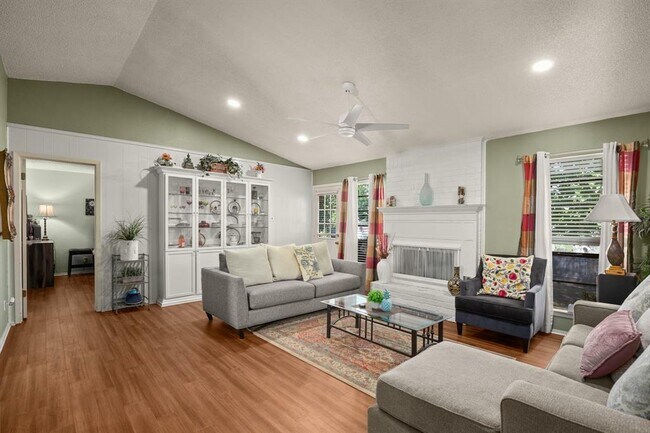 Foto del edificio - 509 Oat Meadow Dr
