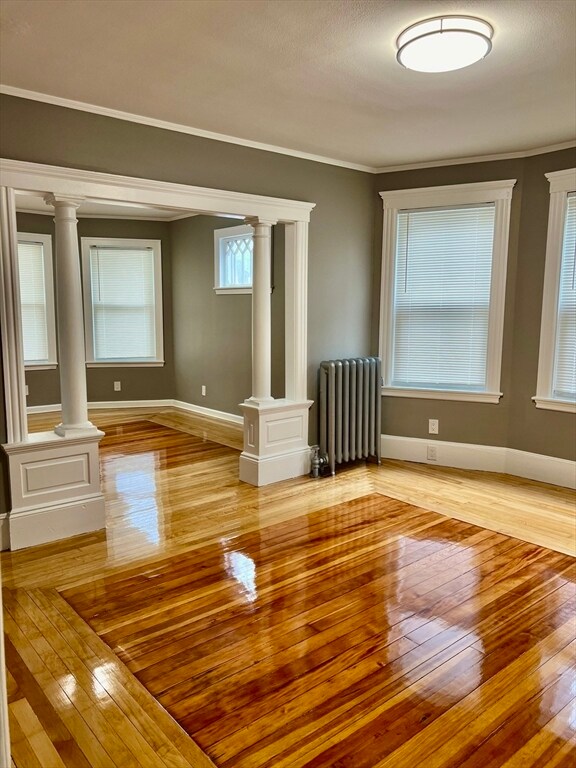 Building Photo - 28 Dunbar Ave