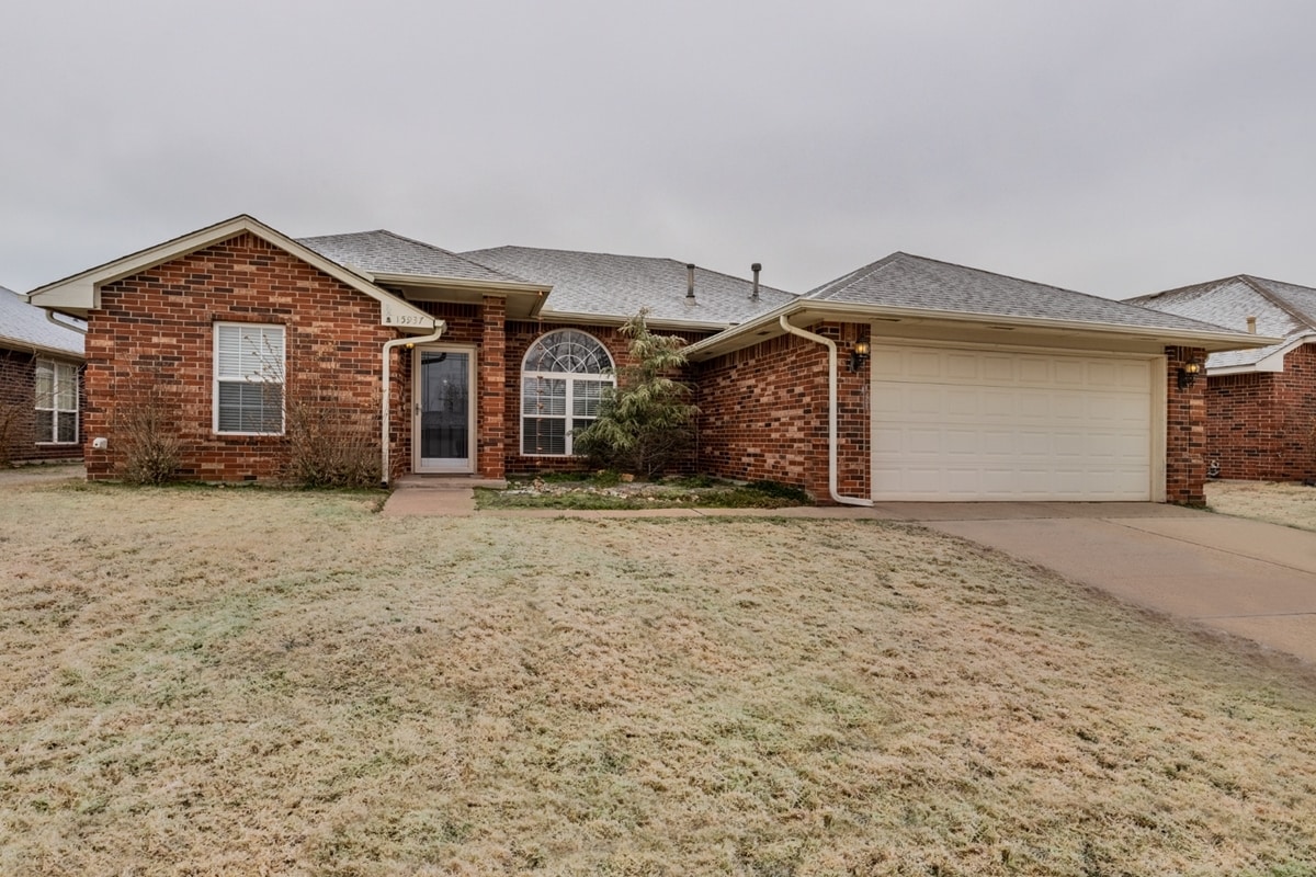 Photo - 15937 Katie Ridge Dr (Edmond, OK)