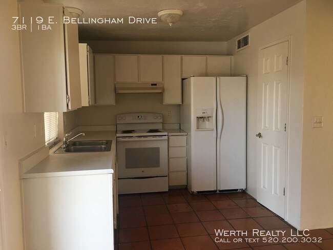 Building Photo - 7119 E Bellingham Dr