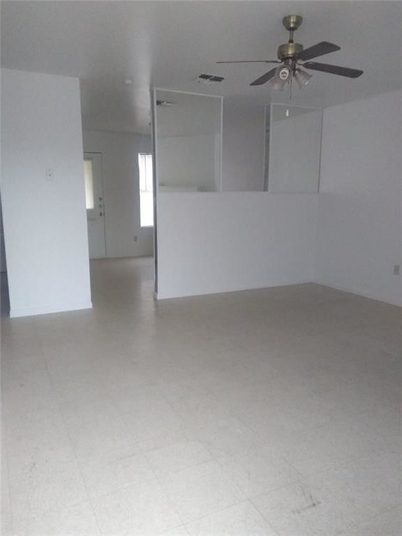 Foto del edificio - 2618 Persimmon St