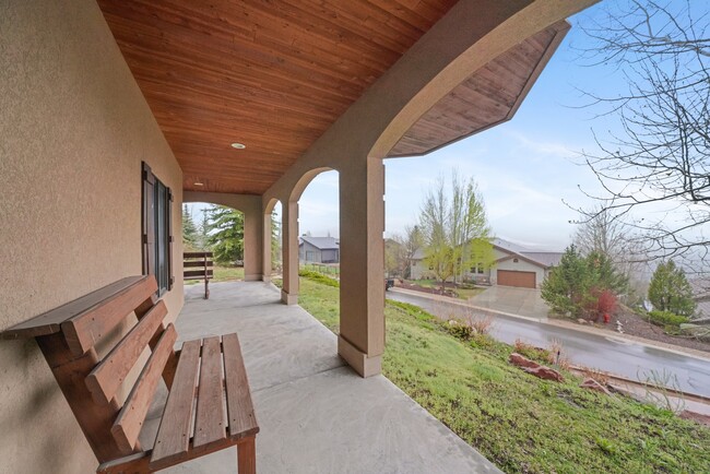 Building Photo - 9154 Daybreaker Dr