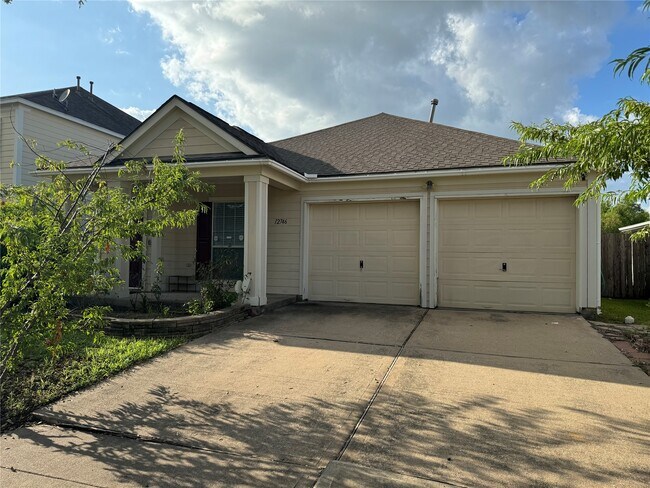 Foto del edificio - 12746 Wisteria Park Dr