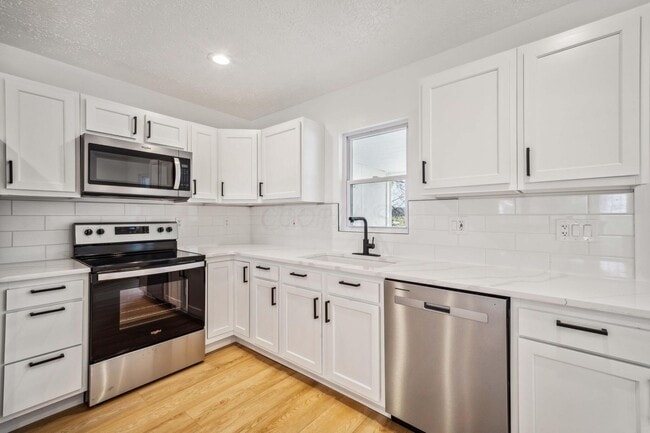 Foto del edificio - 4721 Miller-Paul Rd