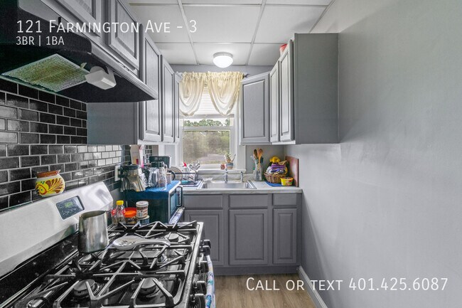 Foto del edificio - 121 Farmington Ave