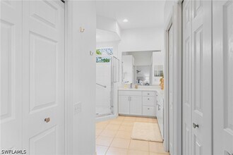 Building Photo - 8217 Parkstone Pl