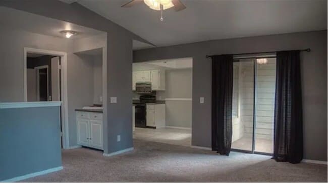 Photo - 14327 N Pennsylvania Ave Townhome