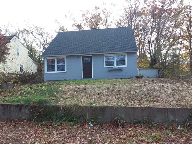 Building Photo - 58 Pennywood Ln