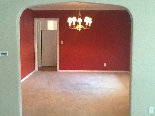 Building Photo - House For Rent in Stockton
