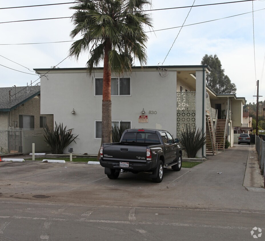 Foto del edificio - 830 Chestnut Ave