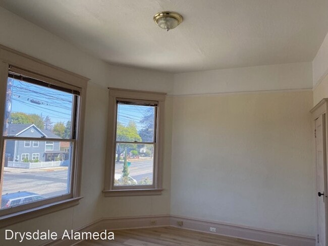 Building Photo - 3 br, 2 bath House - 914 Lincoln Ave (LO)